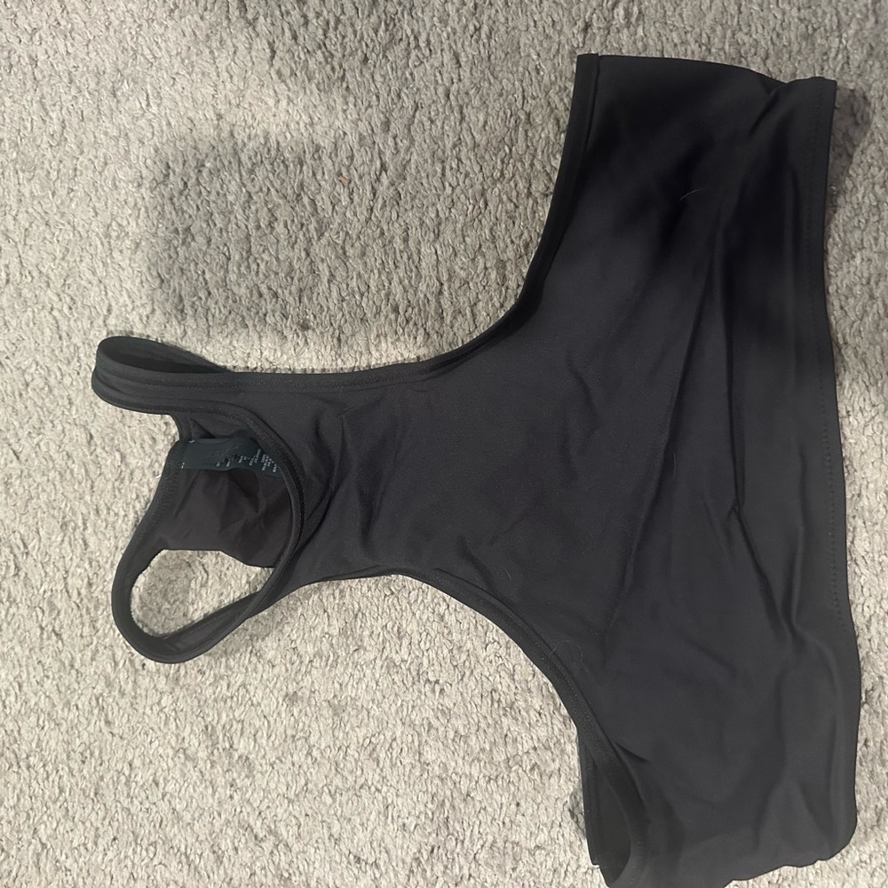 Skims bikini top